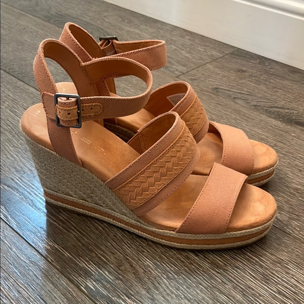 TOMS Madelyn canvas braided suede wedges